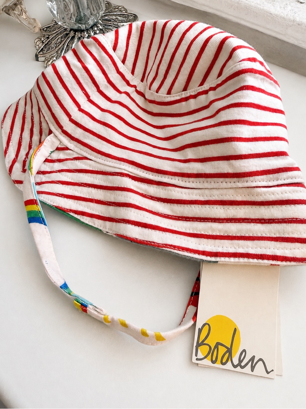 Boden Red and White Striped Kids Sun Hat with Rainbow Chin Strap